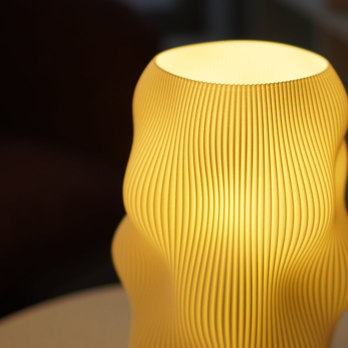 Small Crème Harp Echo – Design Trial | OS021