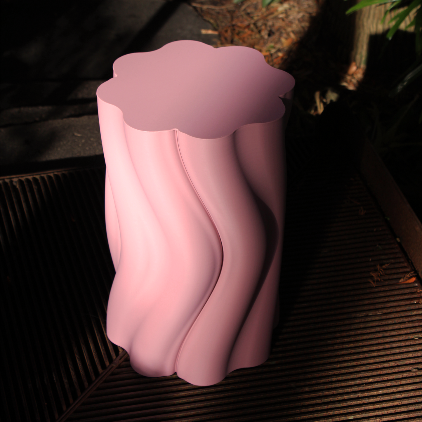 Dune Side Table in Pink sand matte finish – sculptural 3D printed furniture inspired by sand dunes.