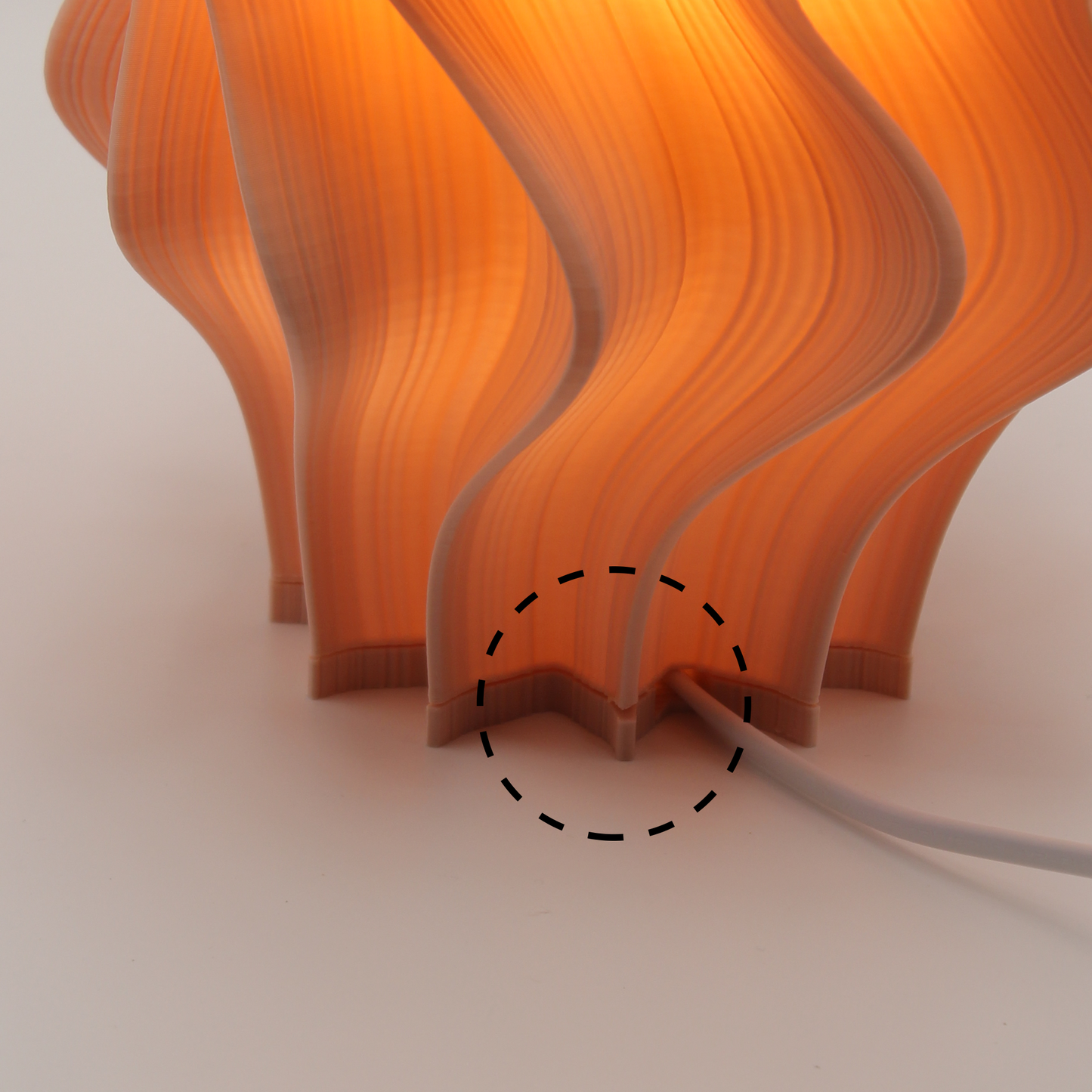 Iris Lamp – Peach (Seconds Edition 4)