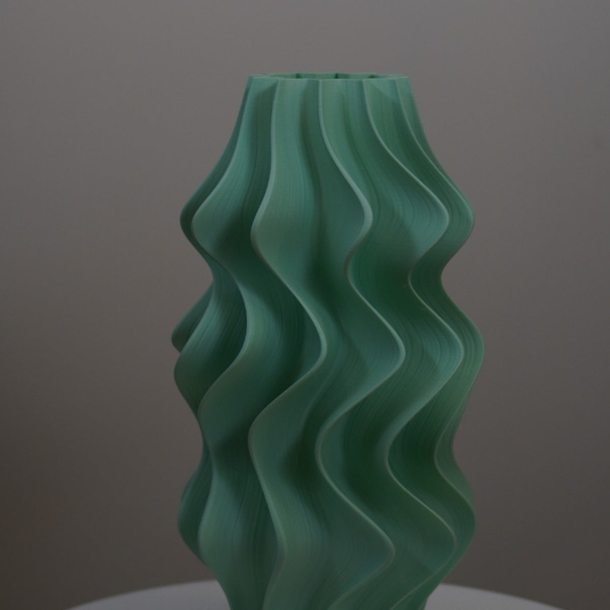 Bright Green Iris matte surface detail