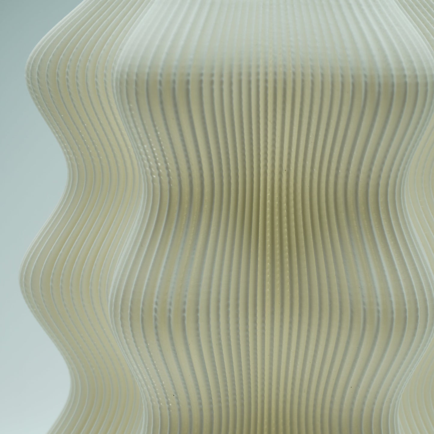 Harp Lamp – Creme - Seconds