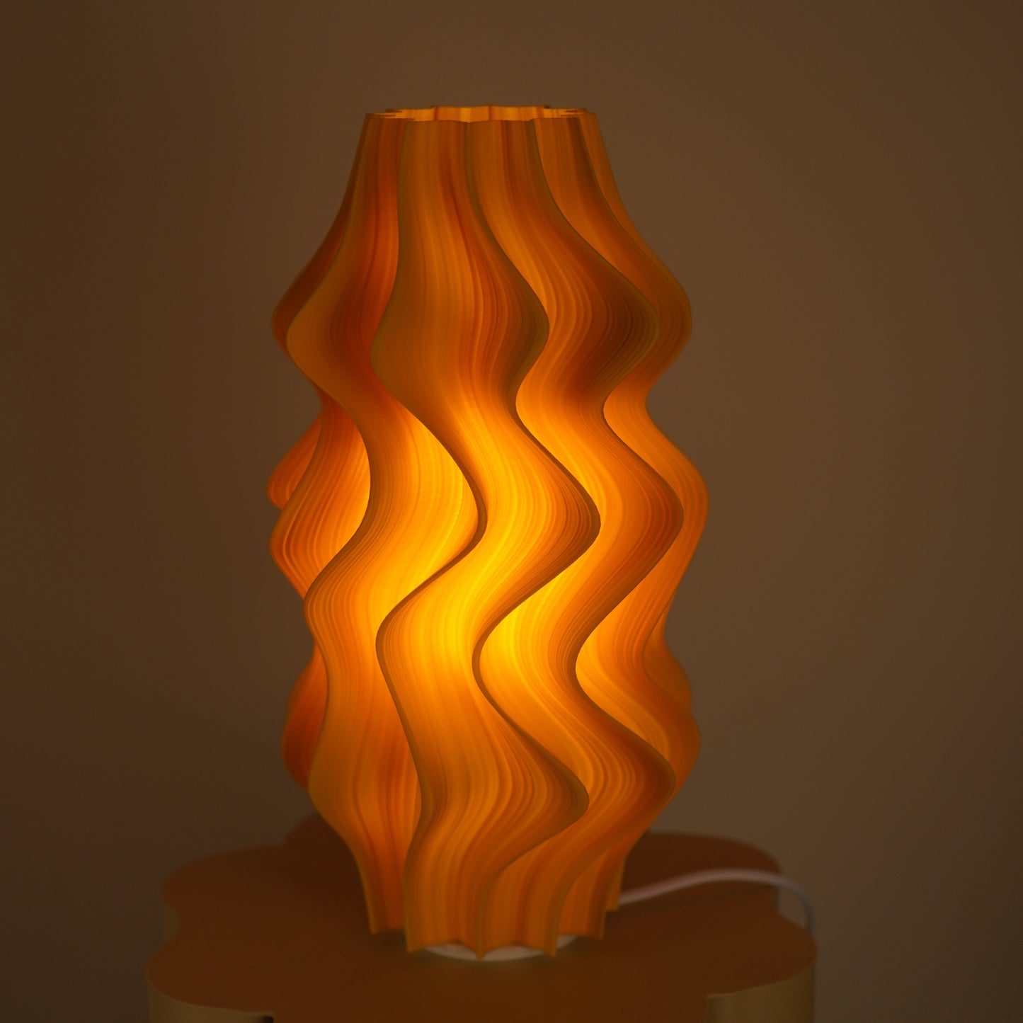 Iris Medium in Golden Yellow — Colour Test / Seconds