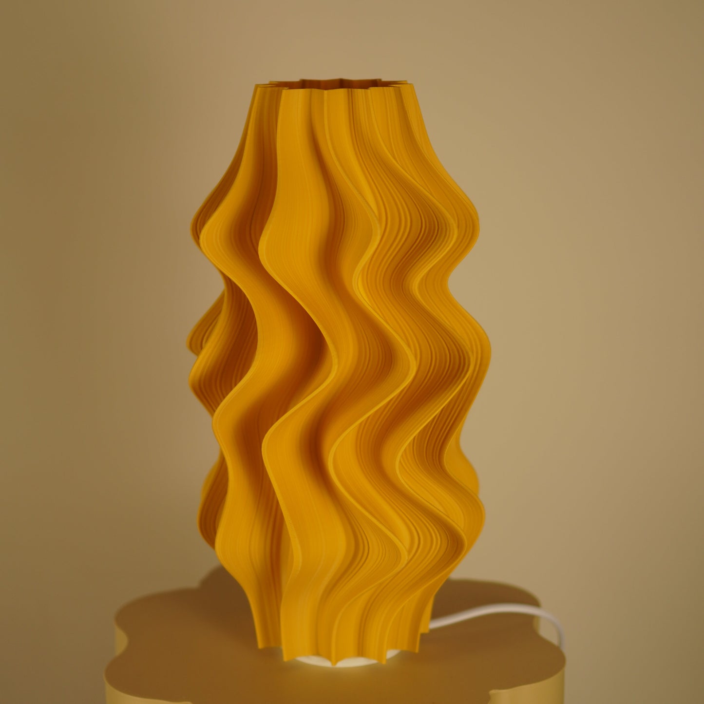 Iris Medium in Golden Yellow — Colour Test / Seconds