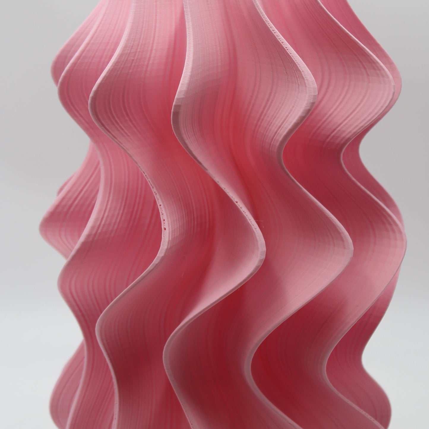 Iris Lamp – Flamingo Seconds (Fragment Edition - 32cm)