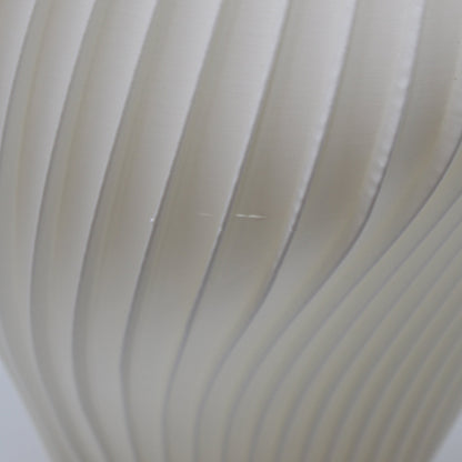 Large Creme Pleat Lamp – Seconds