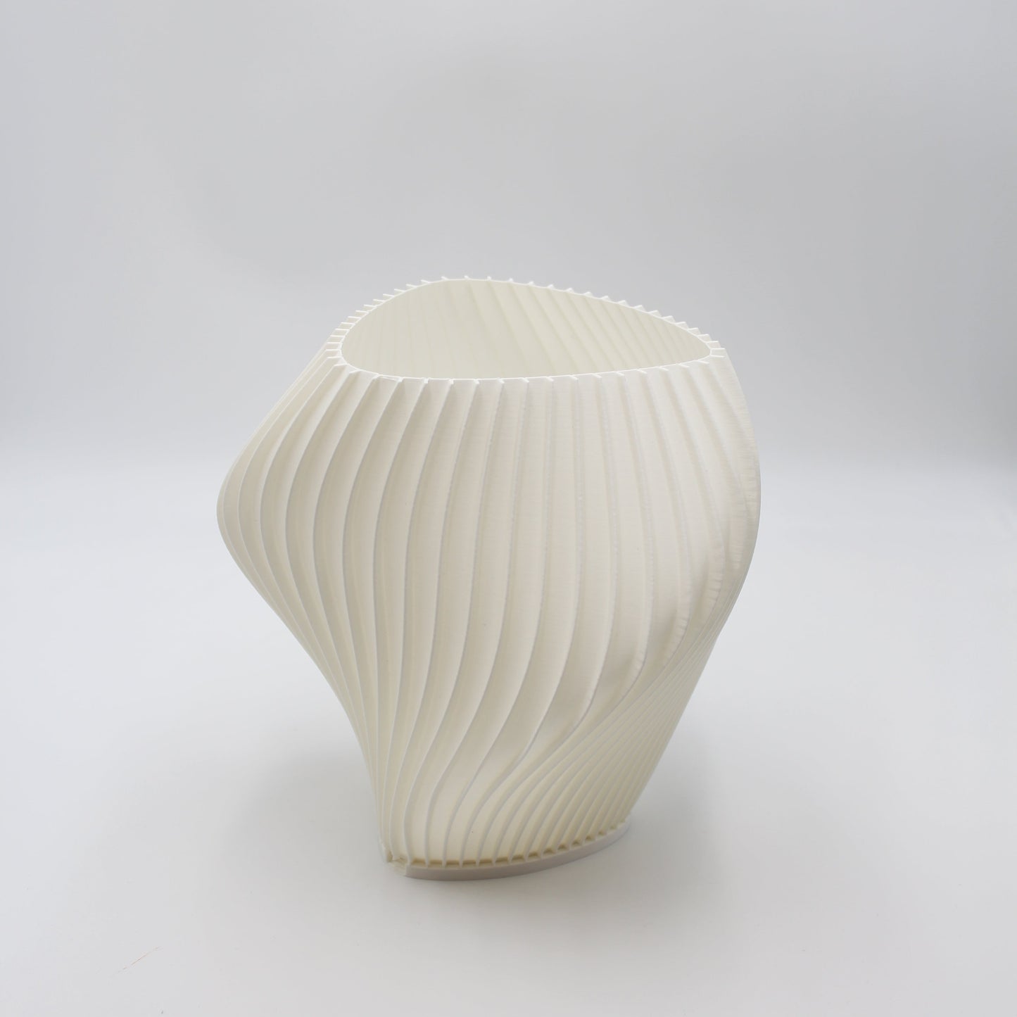 Medium Pleat — Creme Seconds (Fragment Edition)