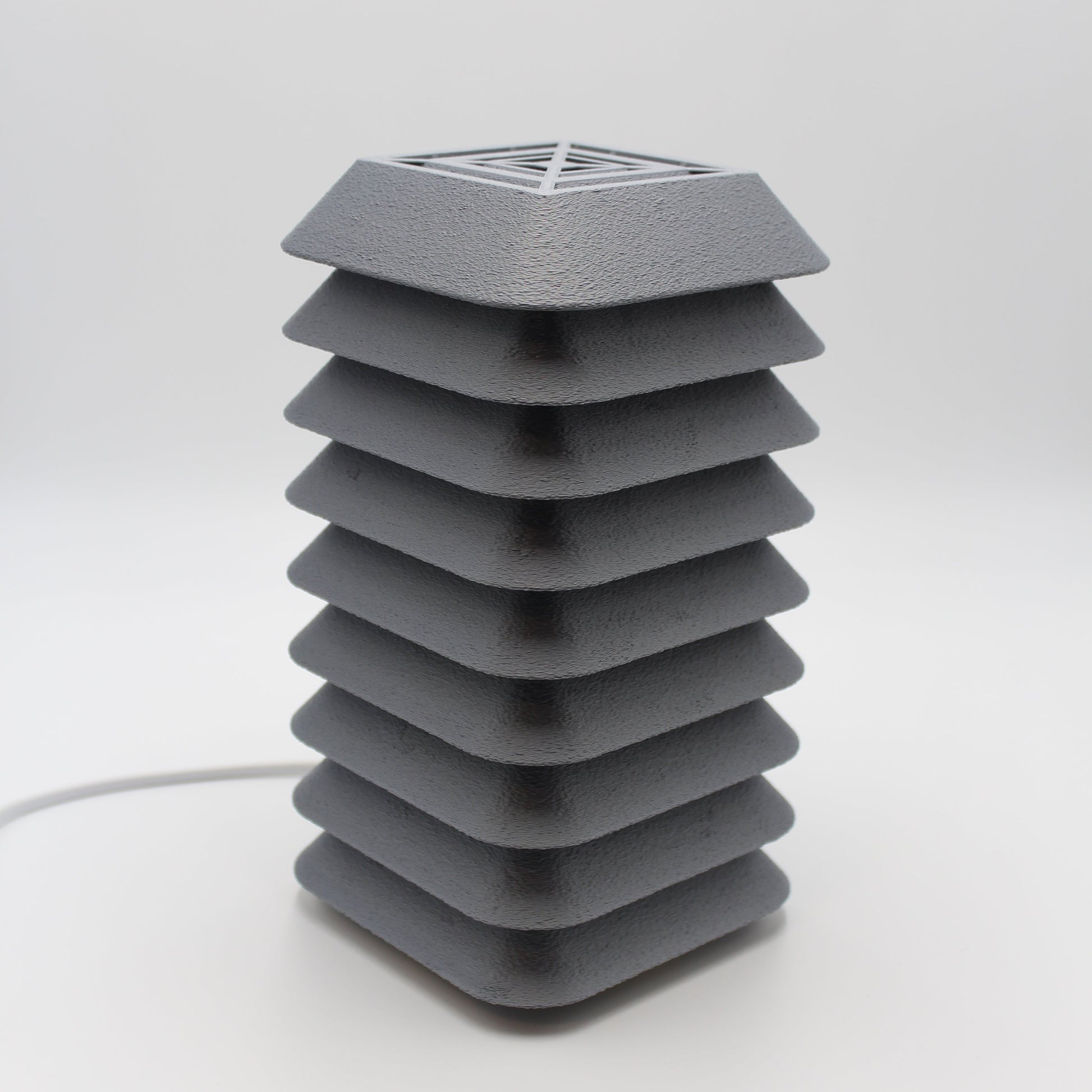 Kengo to grey lamp trial off by namami studio