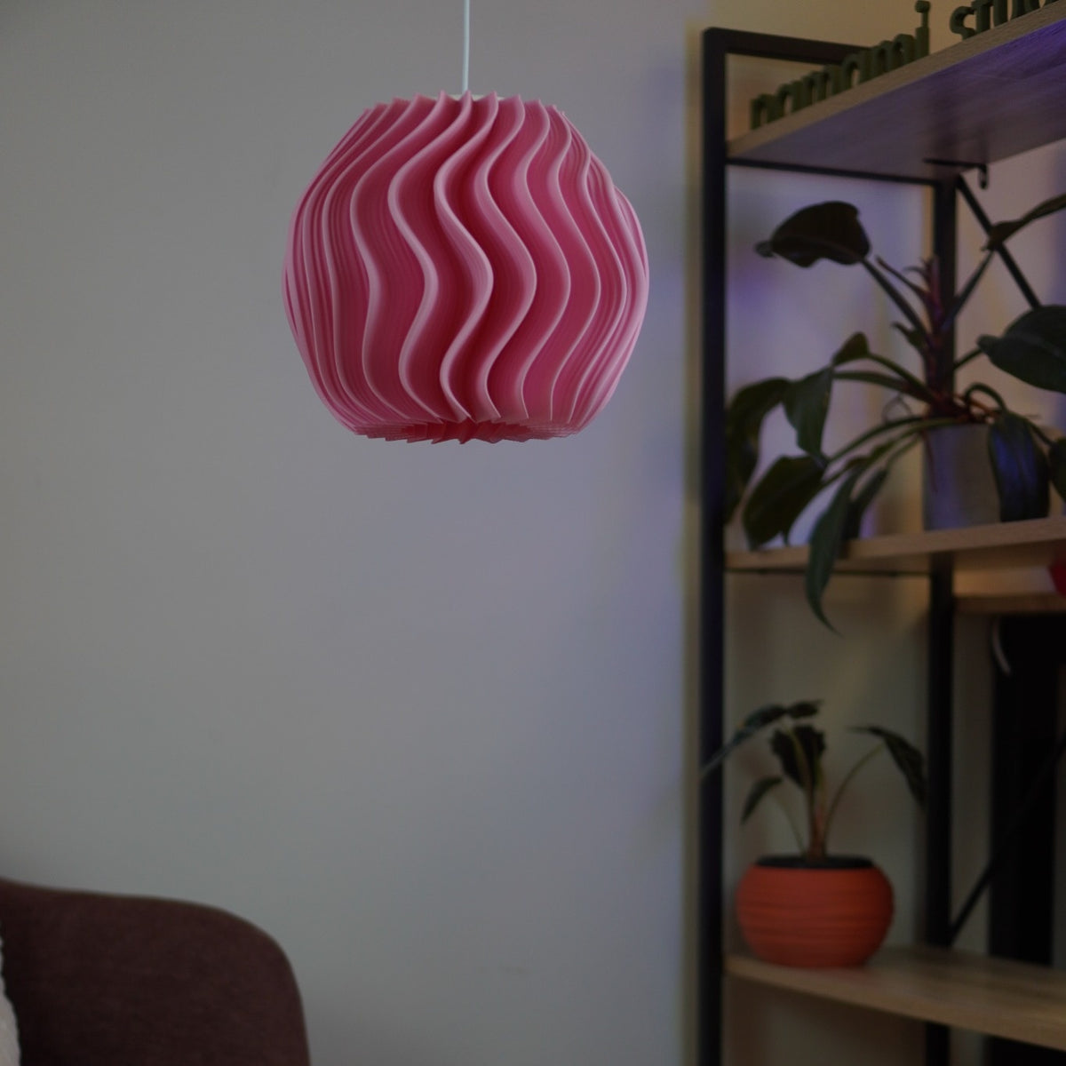 Flamingo Orb pendant Fragment Edition SE005 switched off