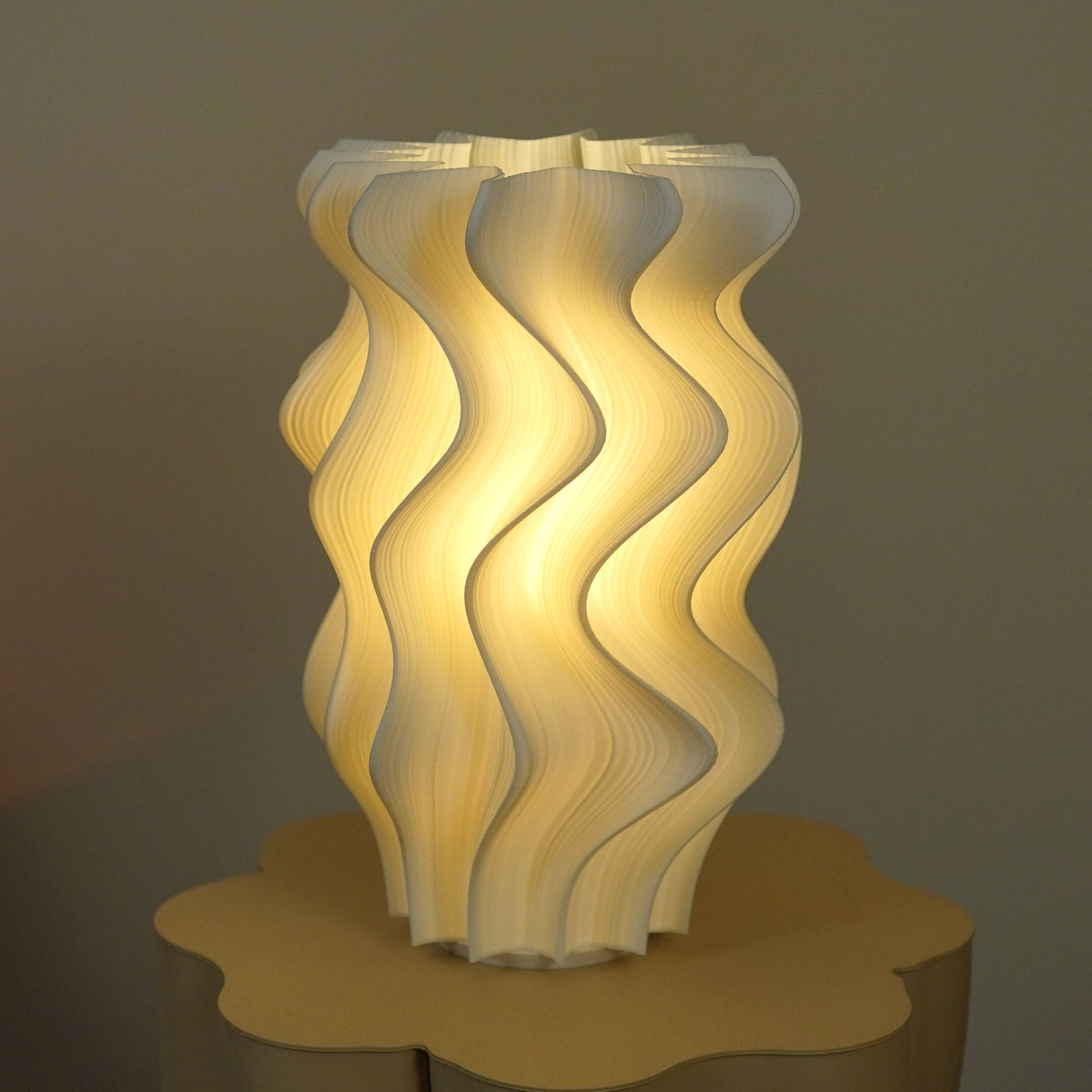 Crème Iris Fragment Table Lamp - Studio Second on