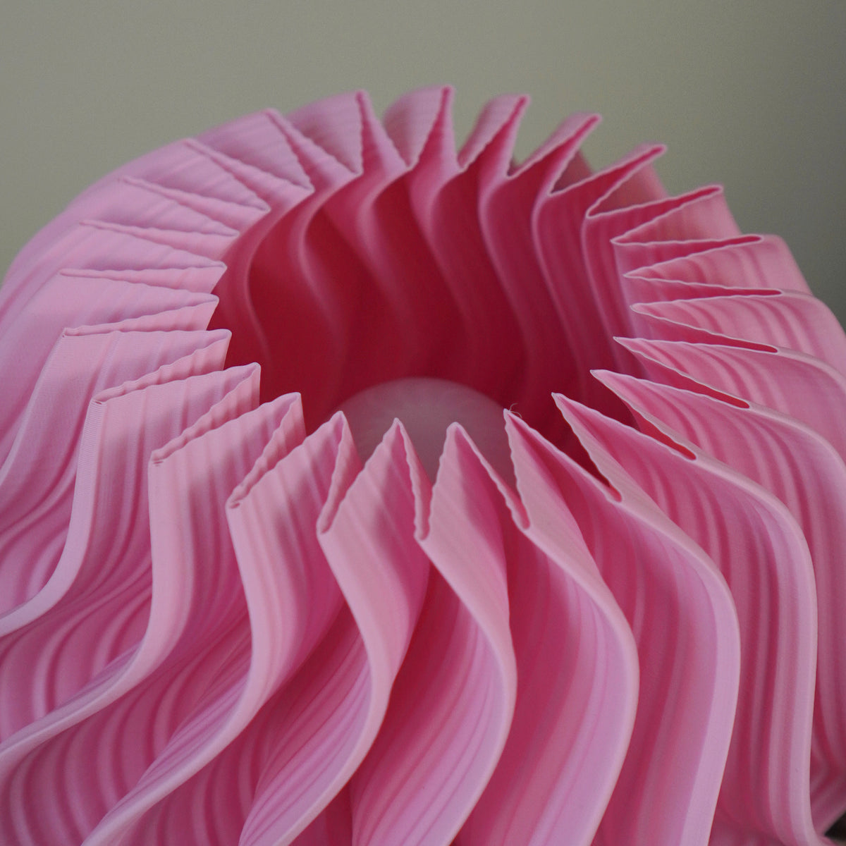 Flamingo Orb Fragment Table Lamp - Studio Second | SE005 - detail 1