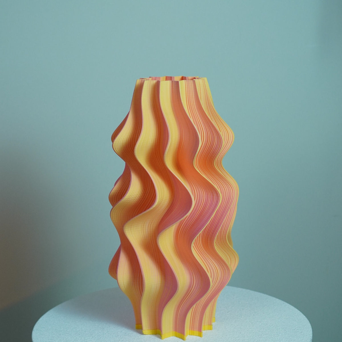 Iris Dual Colour table lamp switched off, showing both colour faces