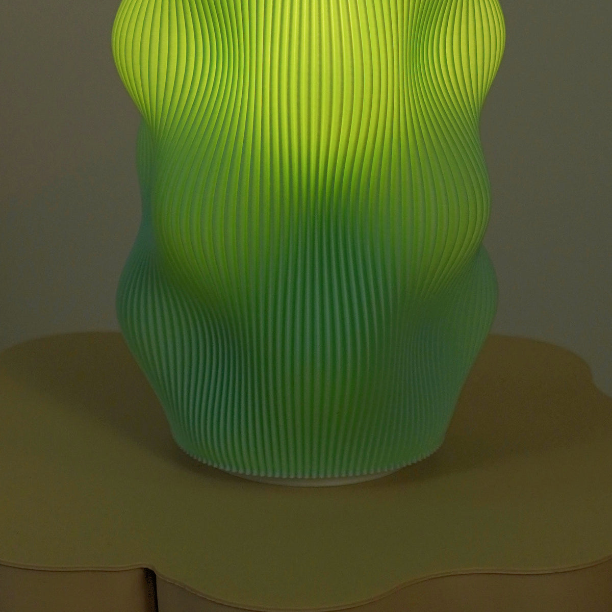 Pistachio Harp Echo Mini Table Lamp - Studio Edition | SE009 - detail 2