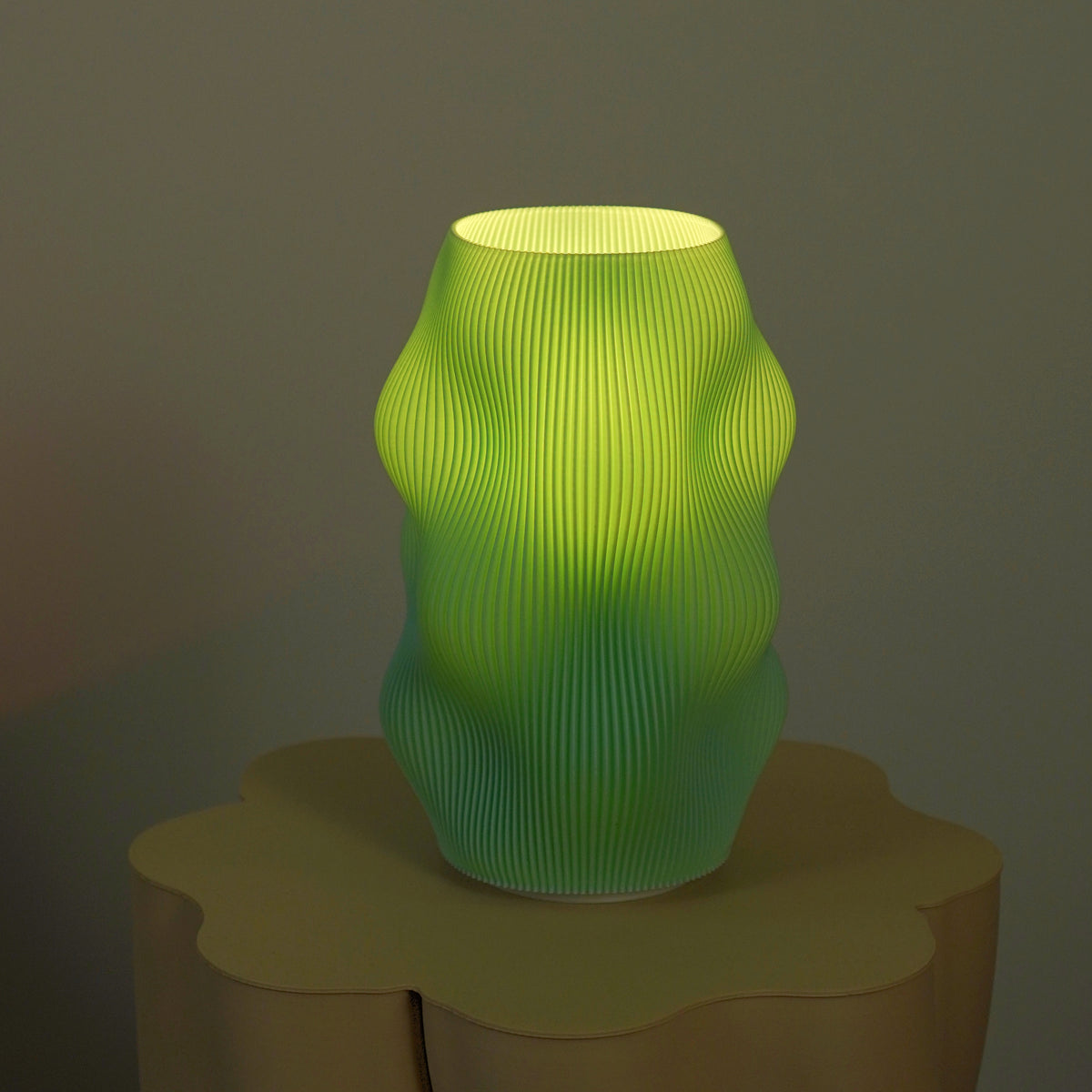 Pistachio Harp Echo Mini Table Lamp - Studio Edition | SE009 - on