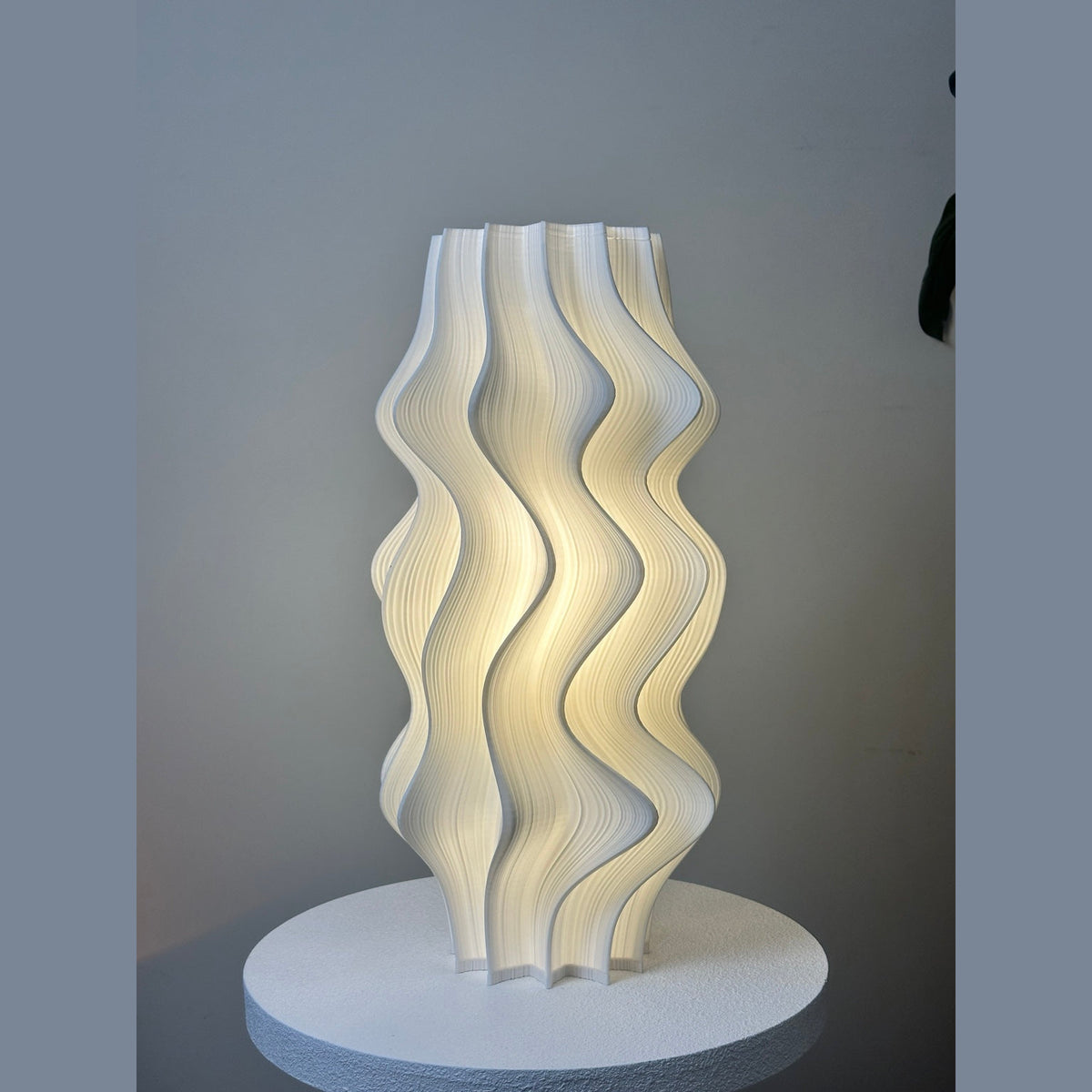 Crème Iris Statement lamp switched on
