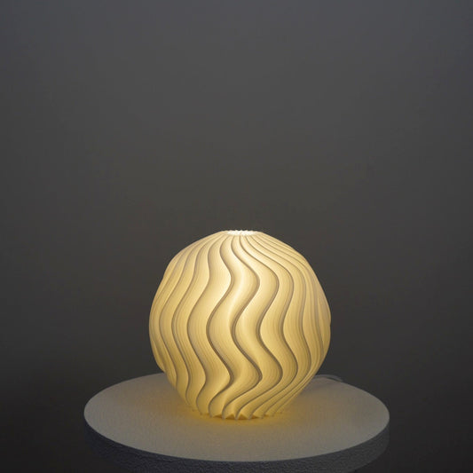 Crème Orb Studio Seconds illuminated, brighter photograph