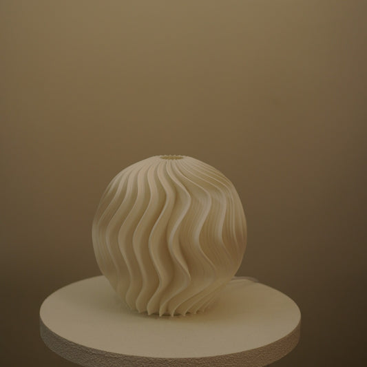 Crème Orb Studio Seconds switched off