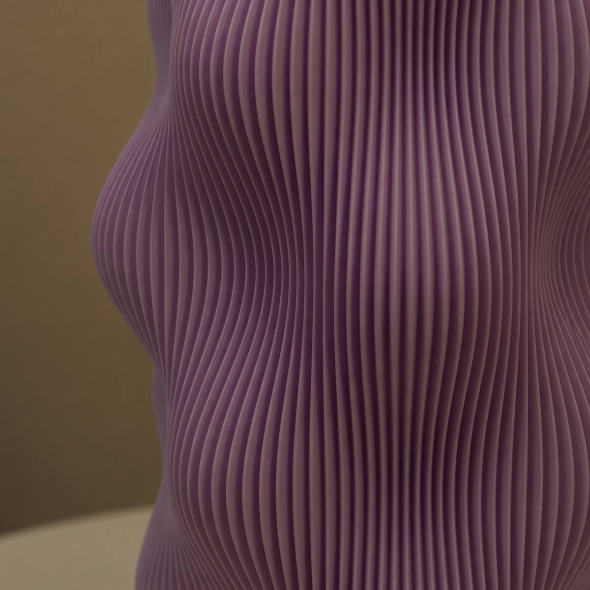 Purple Harp Echo medium colour trial detail close-up